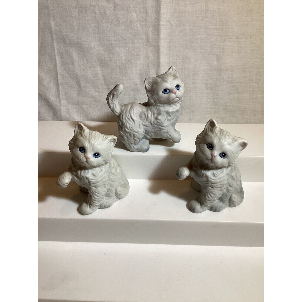 White Persian Cats Home Interiors Figurine Porcelain Blue Eyes 3 Pieces #1413